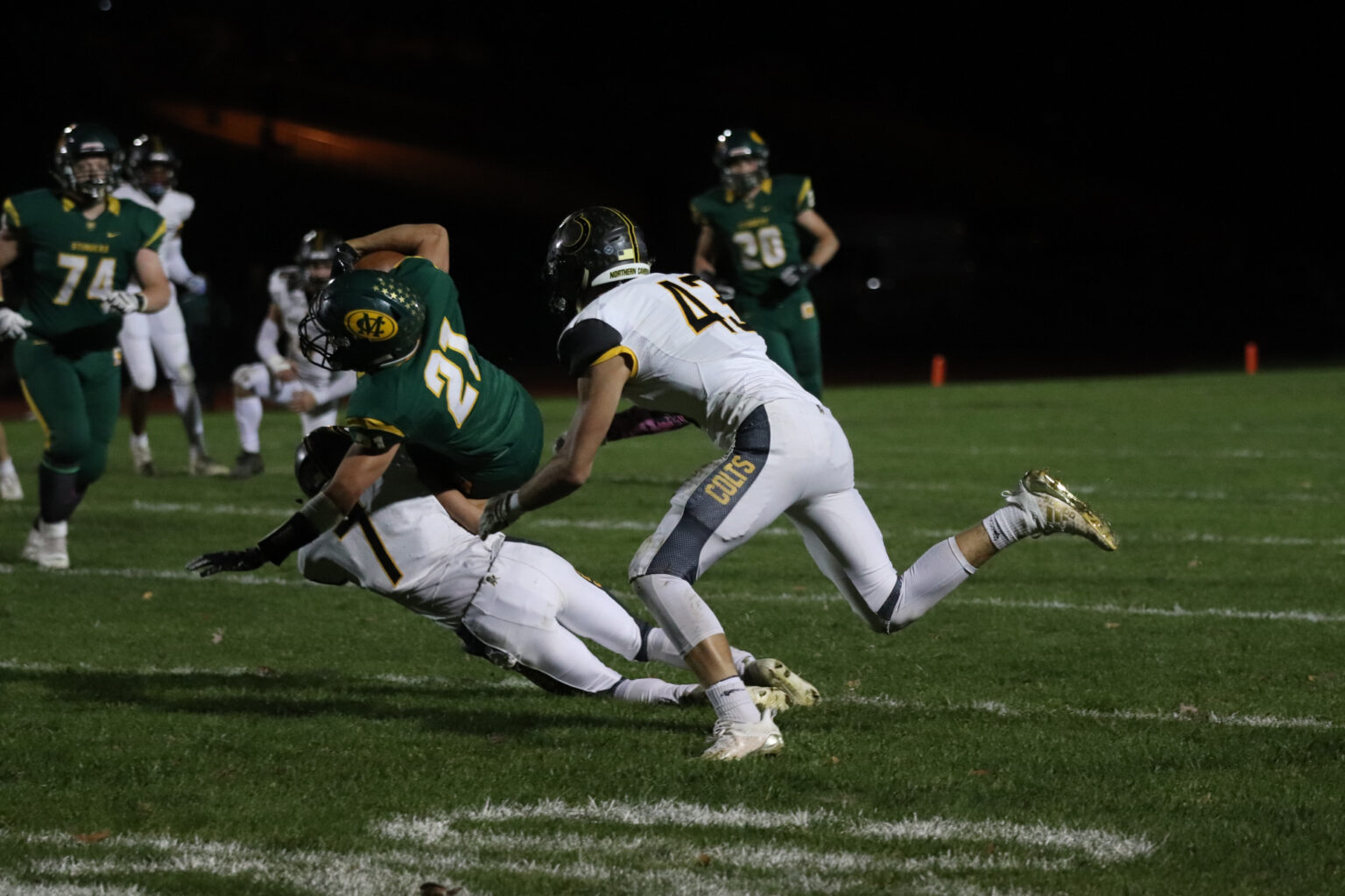 Marion Center Stingers Grind Out Quarterfinal Win (MCStingersFB