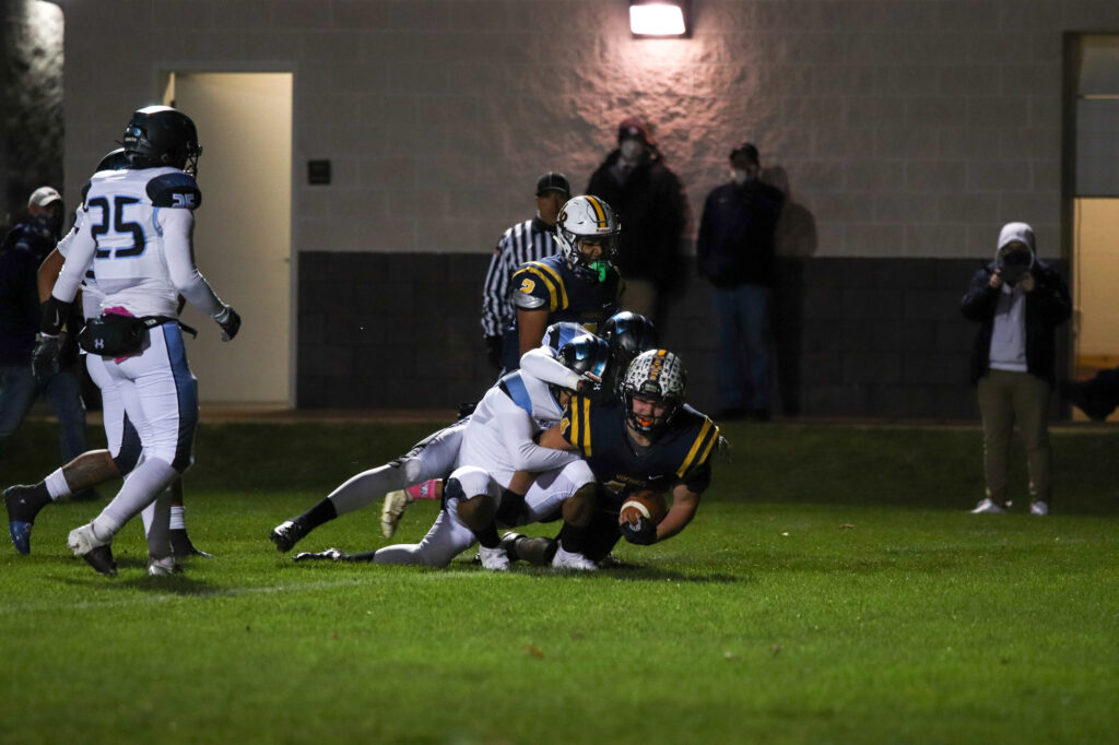 ApolloRidge Vikings Turn Fumbles Into Touchdowns in Rout of Washington