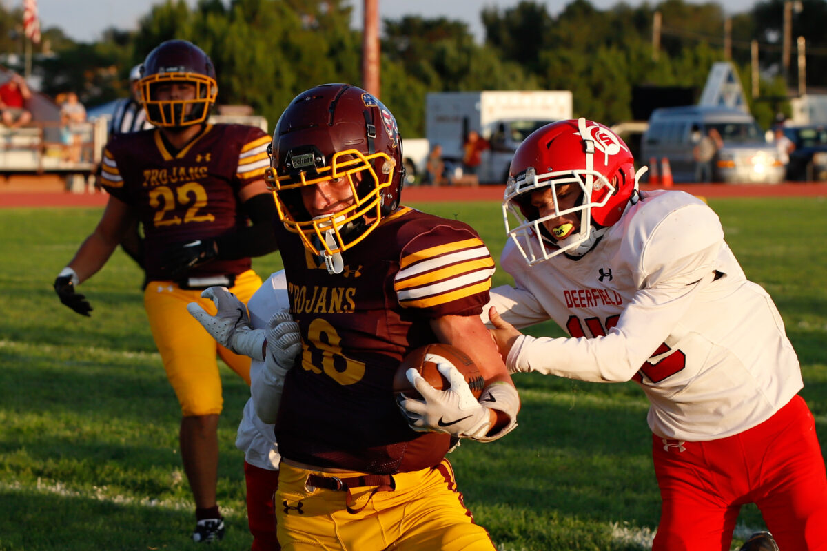 Kansas 8-Man Spotlight – Stanton County 22, Deerfield 0 in Injury Shortened Homecoming Game (PHOTO GALLERY)