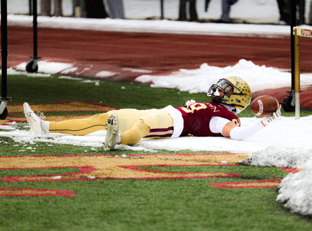 Kutztown dominates in second half against Frostburg State to advance to DII Semifinals (Photo Gallery)
