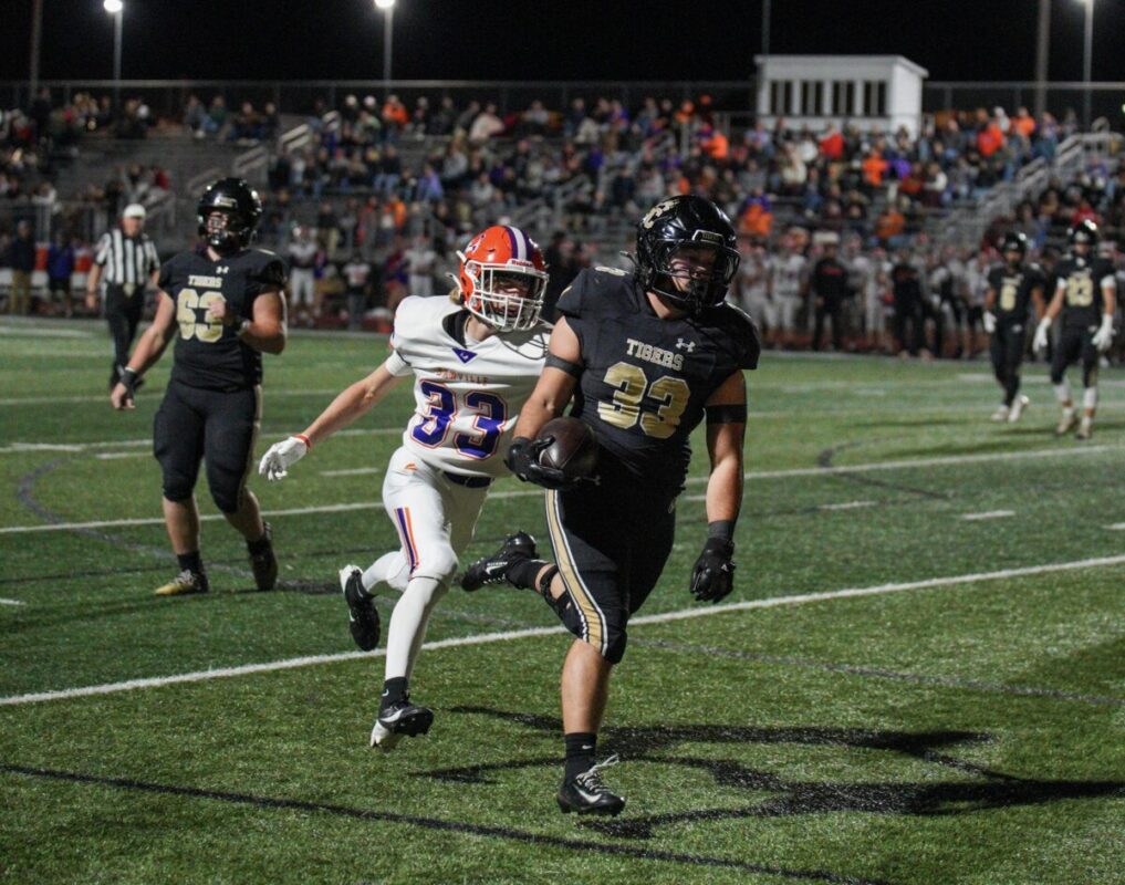 Southern Dominates in 39-14 Win Over Danville