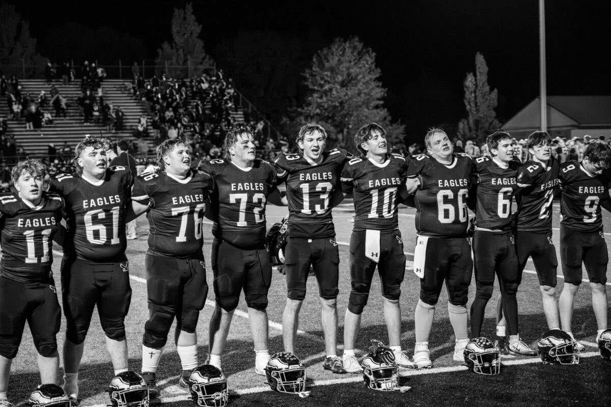 Blue Mountain beats Shamokin on senior night 34-14 (Photo Gallery)