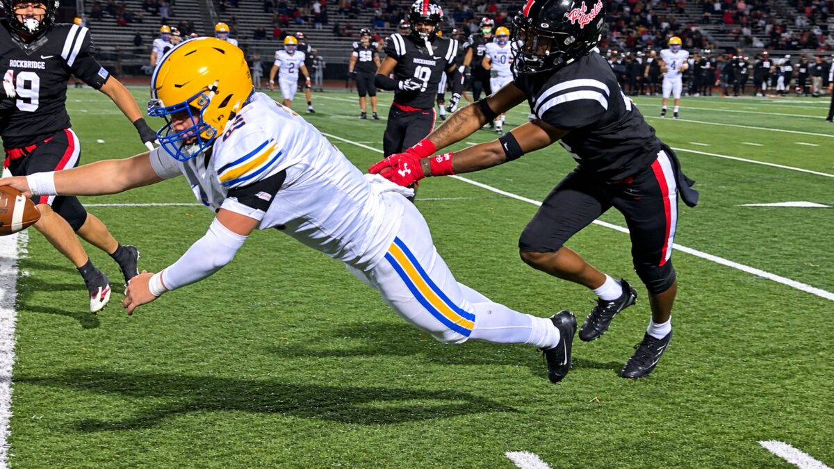 Downingtown East Outslugs Coatesville, Clinches Chest-Mont North