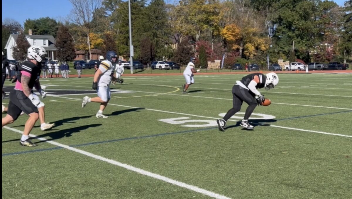 Kiski School Remains Unbeaten, Cruises Past Peddie School on Homecoming