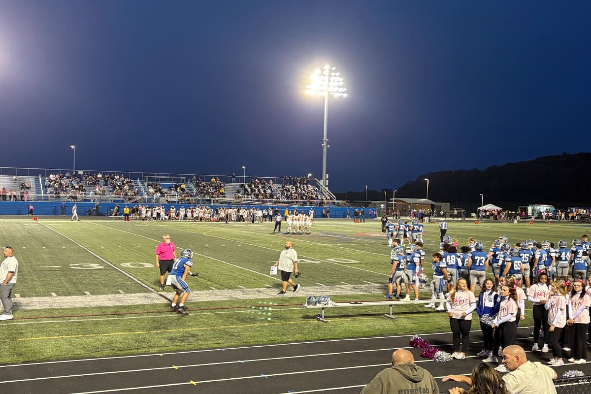 Spring Grove Holds Out Against Red Lion