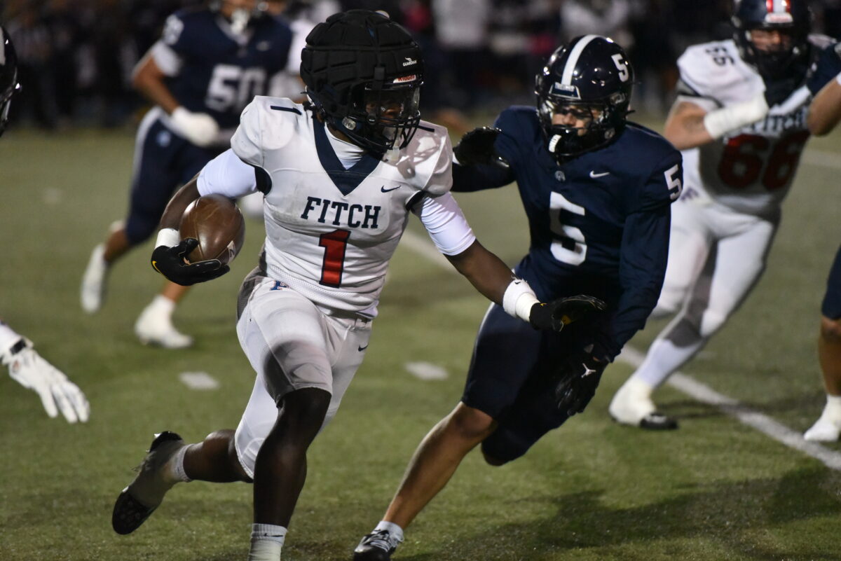 Austintown-Fitch Surges Past McDowell In Second Half, 48-10