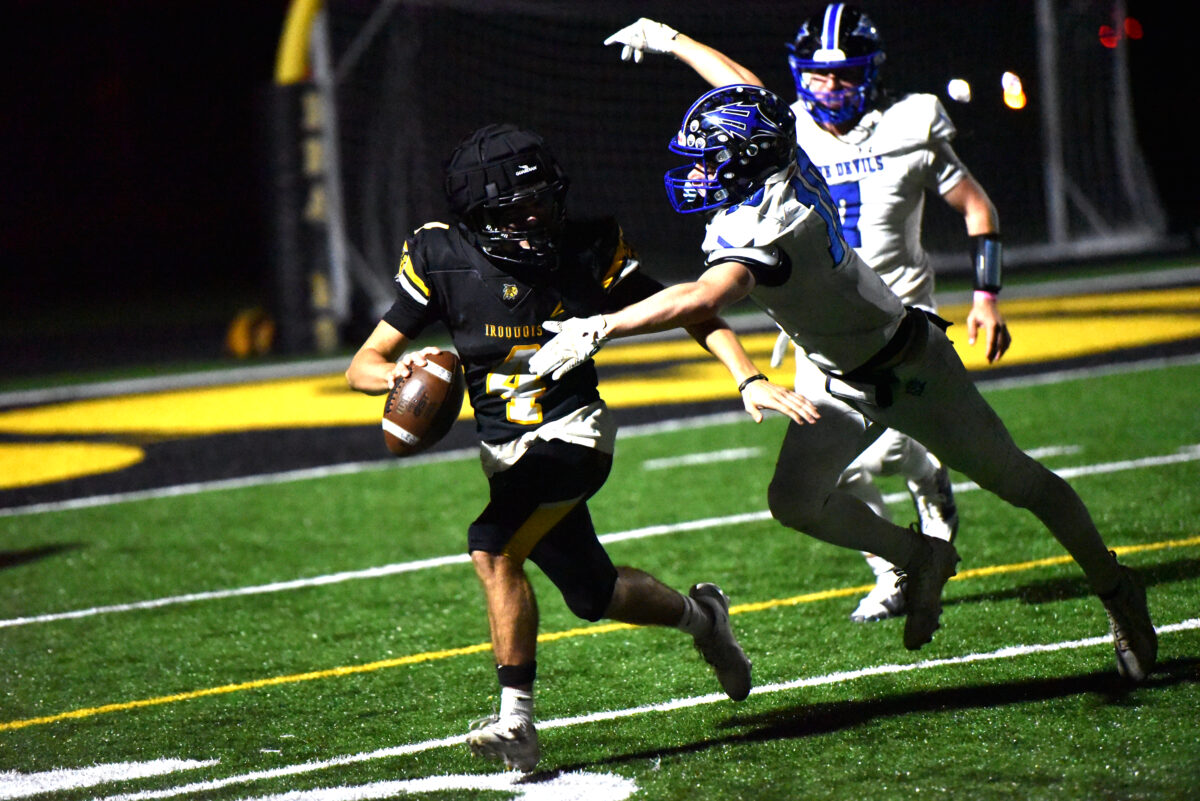 Cambridge Springs Blue vs. Iroquois Braves Highlights